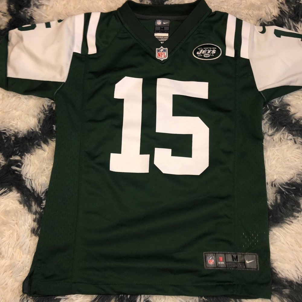 Youth JETS jersey.